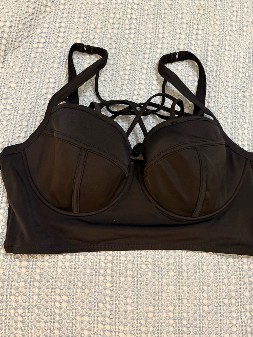 torrid Black Strappy Underwire Longline Bikini Top sz 1R 1X
